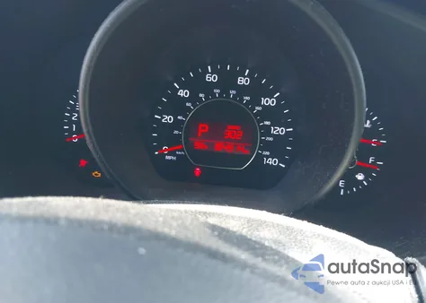 2015 Kia Soul z USA, uszkodzony, nr VIN KNDJN2A25F7169450